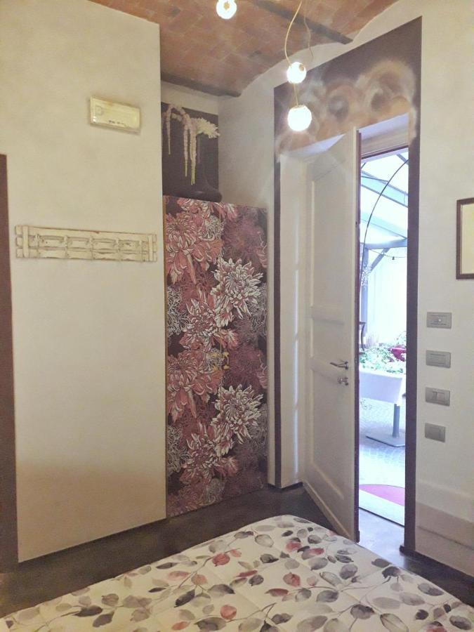 Cortiletto D'Alba Camere Con Ristorante מראה חיצוני תמונה